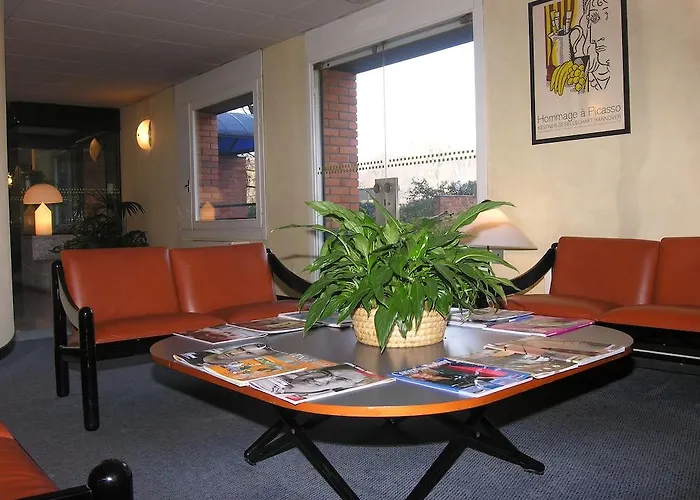 レジデンス シロエ アパートホテル 3*