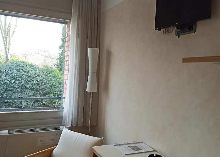 レジデンス シロエ アパートホテル 3*