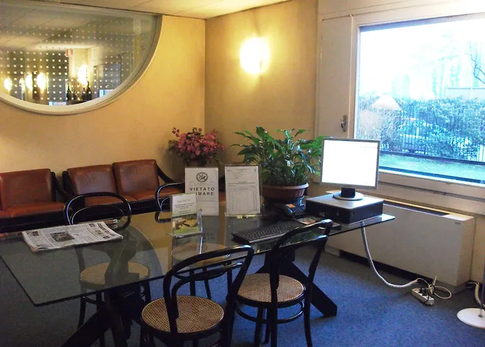 レジデンス シロエ アパートホテル 3*