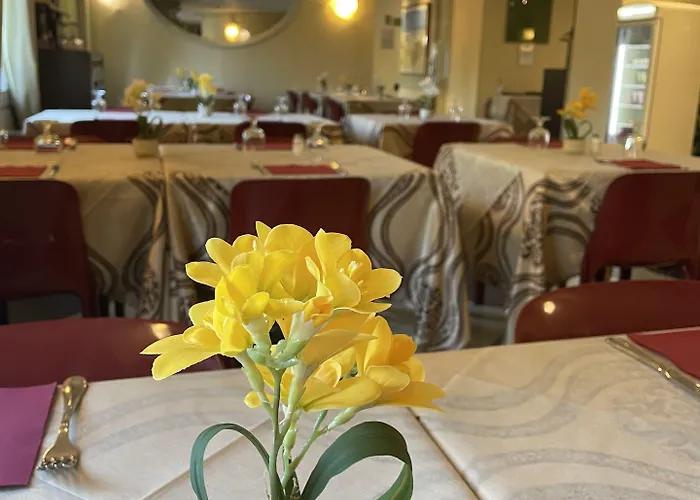 レジデンス シロエ 3*