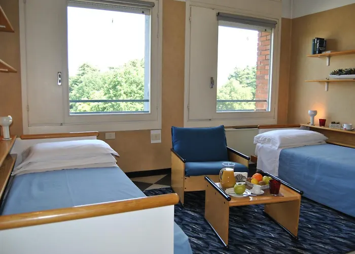 レジデンス シロエ 3* ミラノ