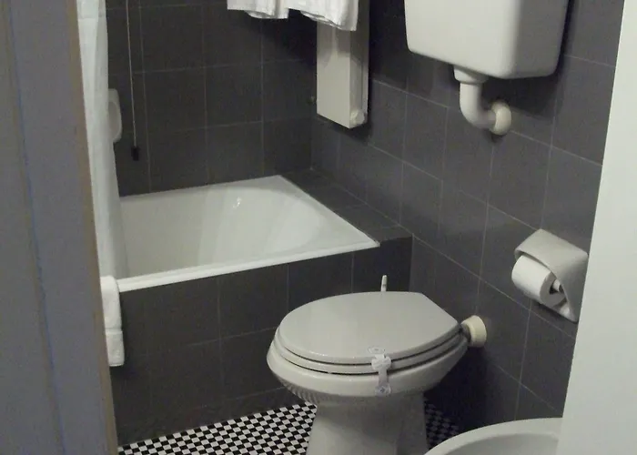 アパートホテル レジデンス シロエ