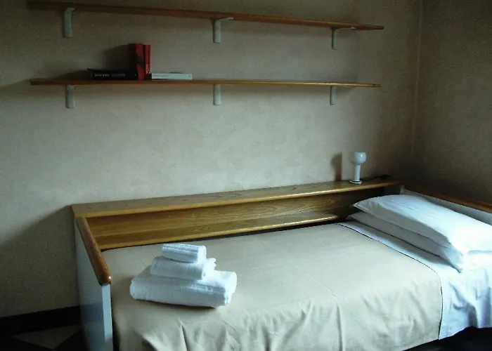 レジデンス シロエ 3*